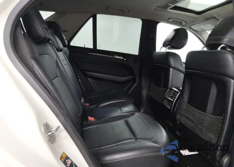 2013 Mercedes-Benz Ml 350 z USA, uszkodzony, nr VIN 4JGDA5JB4DA226808